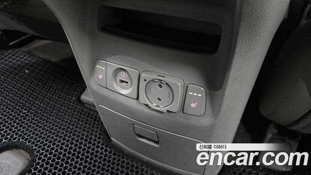 Kia All New Carnival Prestige, 2015 18