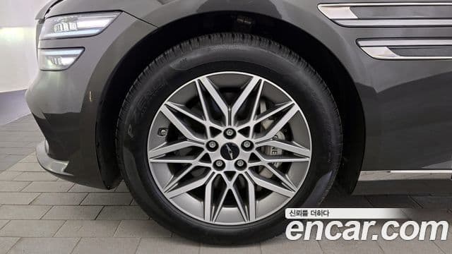 Genesis G80 (RG3) бензин 2.5 турбо 2WD, 2025 все фото