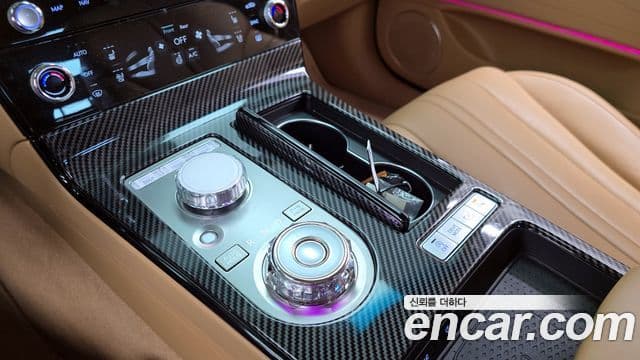 Genesis G80 (RG3) бензин 2.5 турбо 2WD, 2025 9