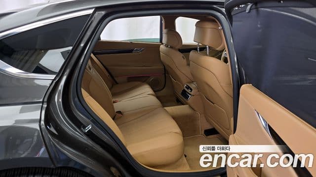 Genesis G80 (RG3) бензин 2.5 турбо 2WD, 2025 12