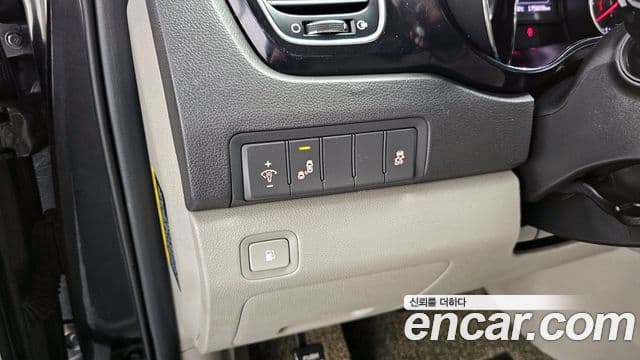 Kia All New Carnival Prestige, 2018 16