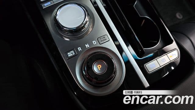 Genesis G80 (RG3) бензин 2.5 турбо AWD, 2023 9