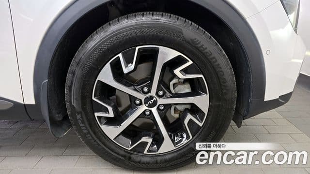 Kia Sportage 5세대 гибрид Signature Gravity 2WD, 2022 все фото