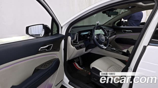 Kia Sportage 5세대 гибрид Signature Gravity 2WD, 2022 10
