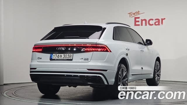 Audi Q8 (4M) Premium, 2022 2