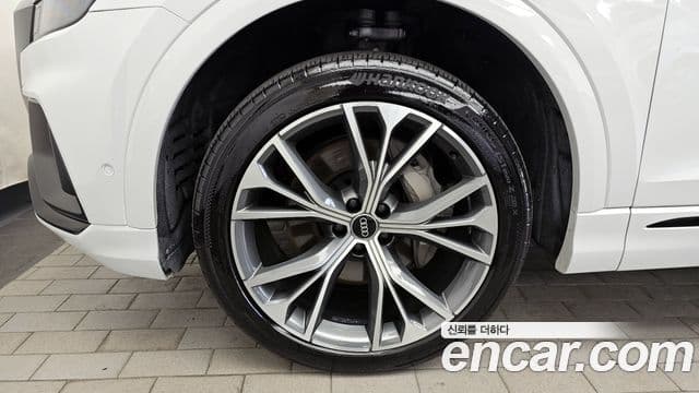 Audi Q8 (4M) Premium, 2022 все фото