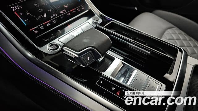 Audi Q8 (4M) Premium, 2022 9