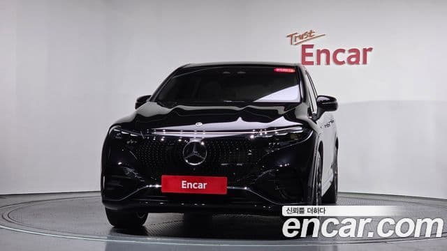 Mercedes-Benz EQS SUV X296 EQS580 4MATIC Launch Edition, 2023 3