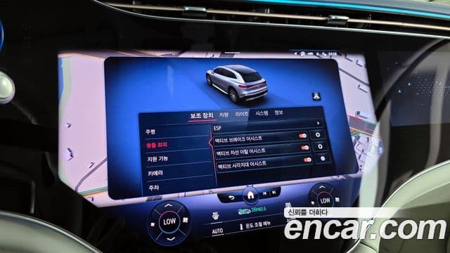 Mercedes-Benz EQS SUV X296 EQS580 4MATIC Launch Edition, 2023 16