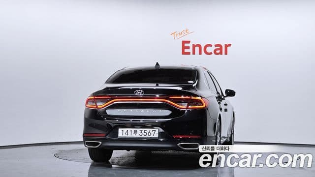 Hyundai Grandeur IG 3.0 LPi Modern (арендный автомобиль), 2019 4