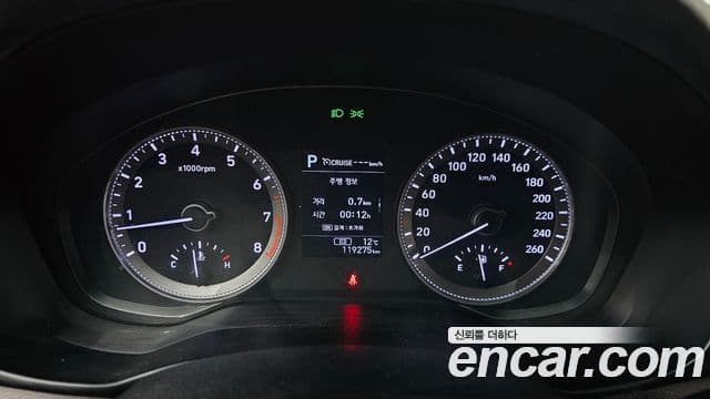 Hyundai Grandeur IG 3.0 LPi Modern (арендный автомобиль), 2019 8