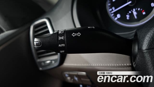 Hyundai Grandeur IG 3.0 LPi Modern (арендный автомобиль), 2019 14