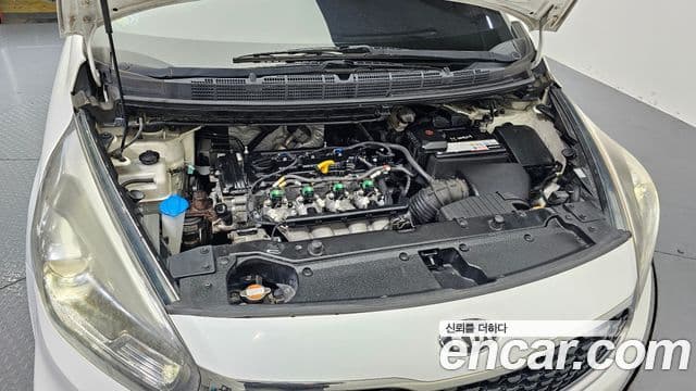 Kia All New Carens Prestige, 2014 6