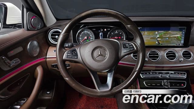 Mercedes-Benz E-класс W213 Exclusive, 2017 13