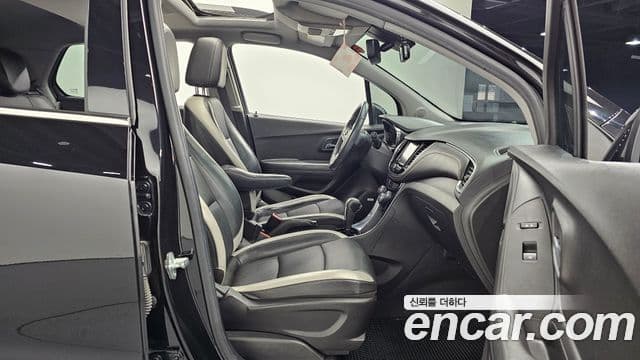 Chevrolet(GM대우) The / новый New Trax 1.4 Perfect чёрный, 2017 10
