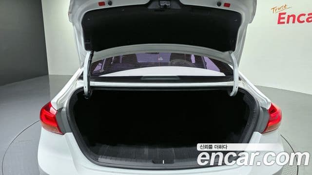 Hyundai Avante AD 1.6 турбо Sport, 2017 20