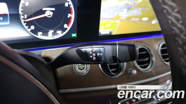 Mercedes-Benz E-класс W213 Exclusive, 2018 9