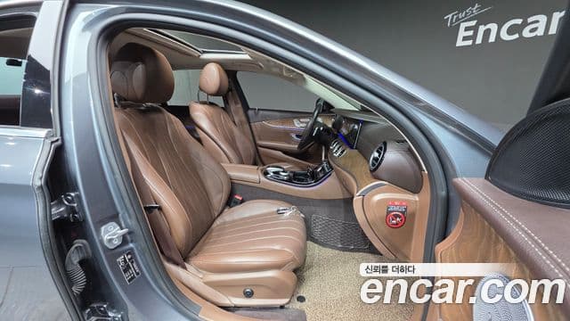 Mercedes-Benz E-класс W213 Exclusive, 2018 10