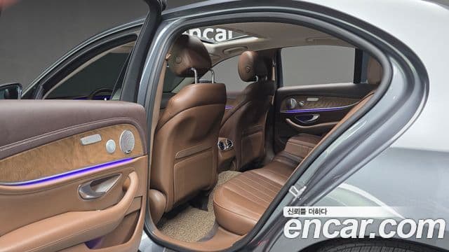 Mercedes-Benz E-класс W213 Exclusive, 2018 17