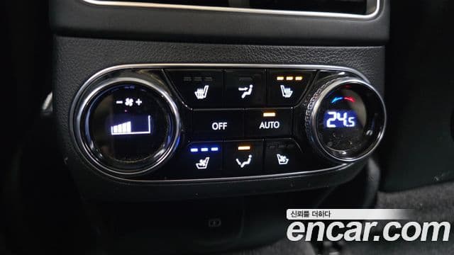 Genesis electrified GV70 e-AWD, 2022 18