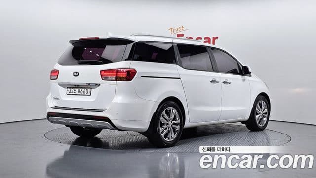 Kia All New Carnival Prestige, 2016 2