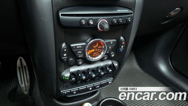 Mini Cooper SD Countryman 1세대, 2012 17