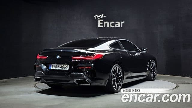 BMW 8시리즈 (G15) M850i xDrive купе, 2024 2