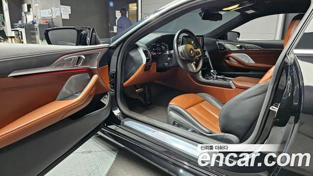 BMW 8시리즈 (G15) M850i xDrive купе, 2024 10