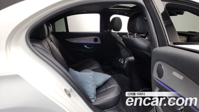 Mercedes-Benz E-класс W213 Avantgarde, 2020 12