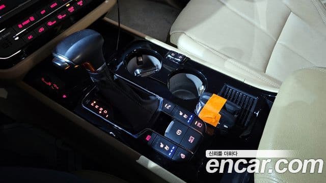 Kia The / новый New Carnival Noblesse Special, 2019 9