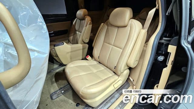 Kia The / новый New Carnival Noblesse Special, 2019 12