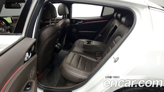 Kia 스팅어 Platinum, 2018 12