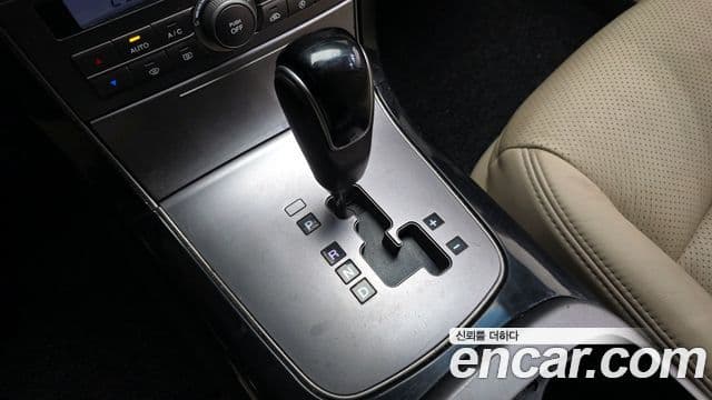 Kia Opirus Premium Prestige, 2011 9