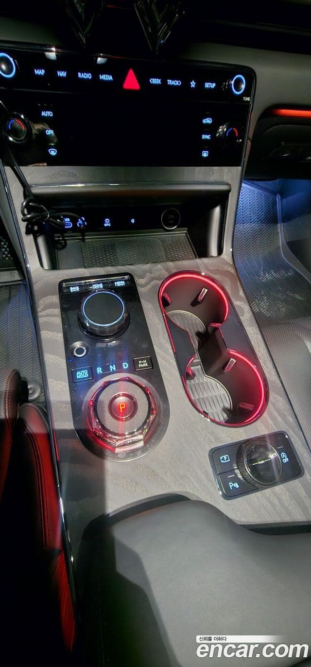 Genesis GV80 чёрный, 2025 все фото