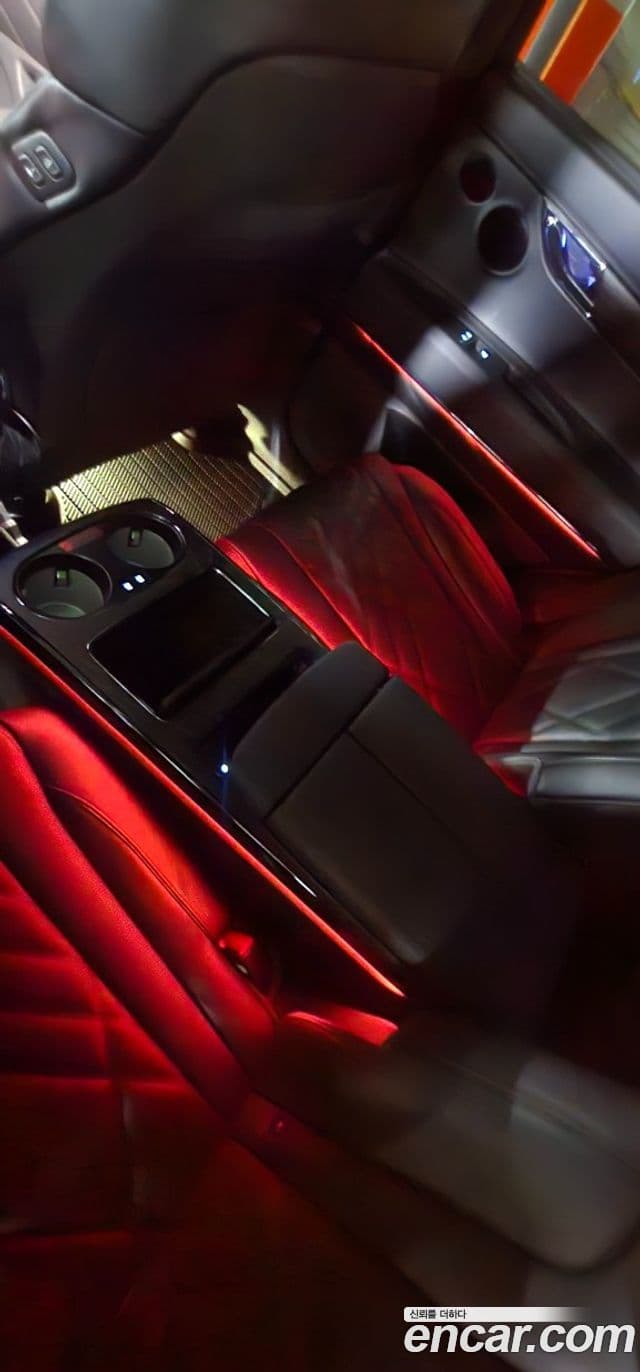 Genesis GV80 чёрный, 2025 8