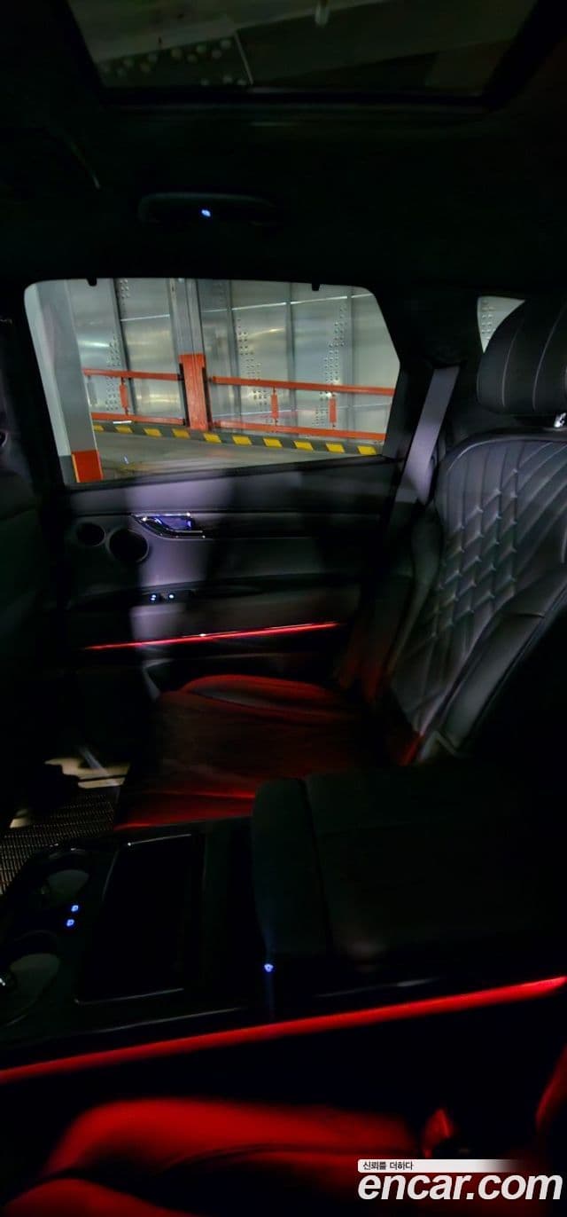 Genesis GV80 чёрный, 2025 9