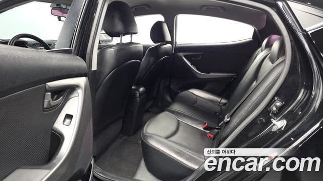 Hyundai Avante MD M16 GDI Avenue, 2014 12