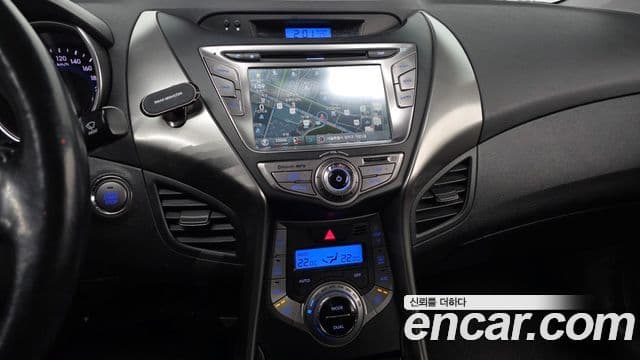 Hyundai Avante MD M16 GDI Avenue, 2014 14