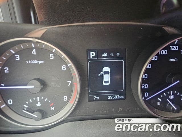 Hyundai Avante AD 1.6 GDI Value Plus, 2017 11