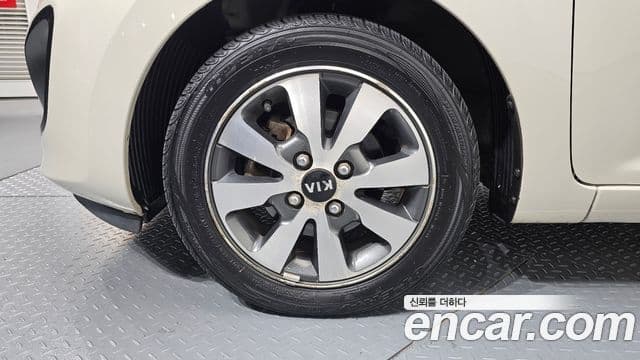 Kia All New Morning Deluxe Trendy, 2015 все фото