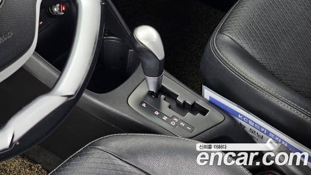 Kia All New Morning Deluxe Trendy, 2015 9