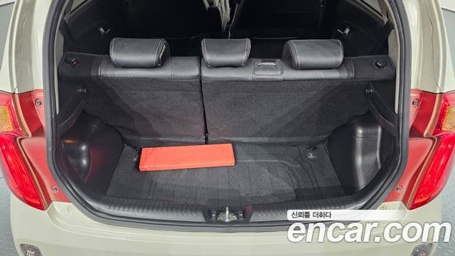 Kia All New Morning Deluxe Trendy, 2015 20