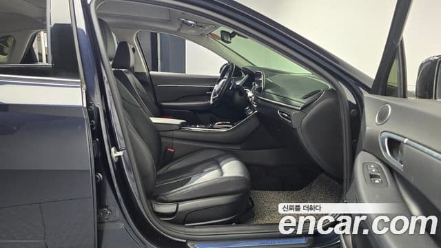 Hyundai Sonata (DN8) Premium Family, 2020 11