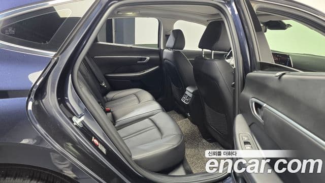 Hyundai Sonata (DN8) Premium Family, 2020 12