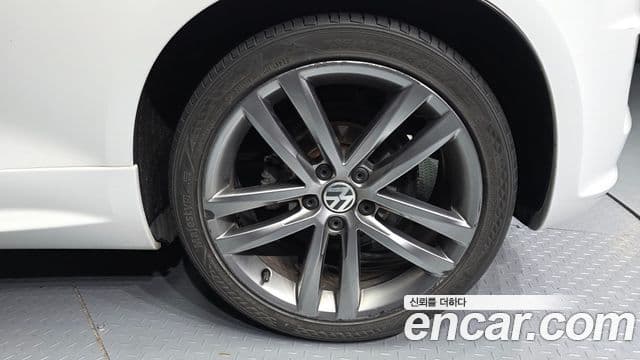 Volkswagen 시로코 2.0 TDI R-Line, 2015 все фото