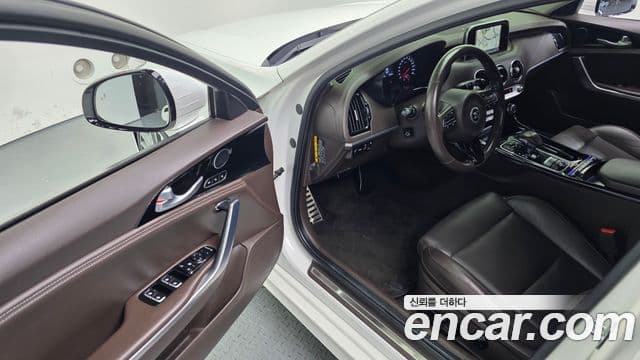 Kia 스팅어 Platinum, 2018 11