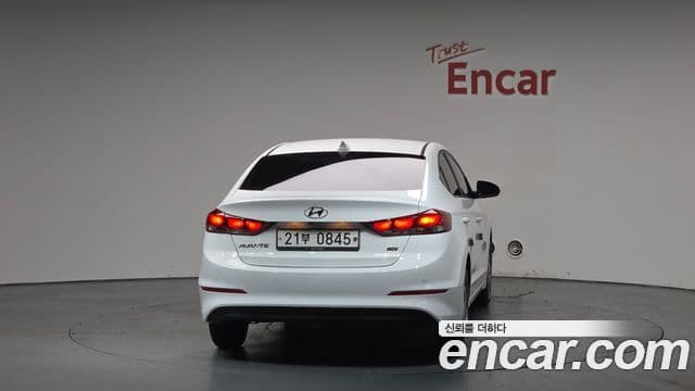 Hyundai Avante AD 1.6 GDI Smart, 2017 4