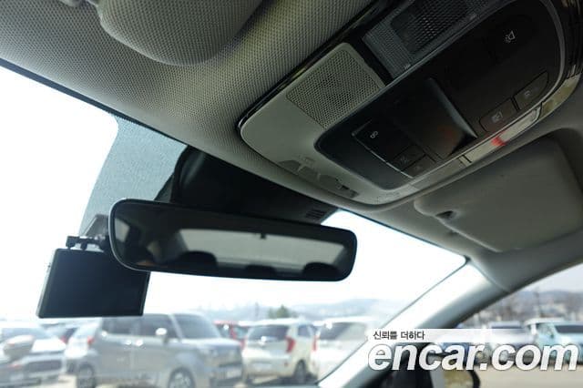 Hyundai Sonata (DN8) Premium Family, 2020 13