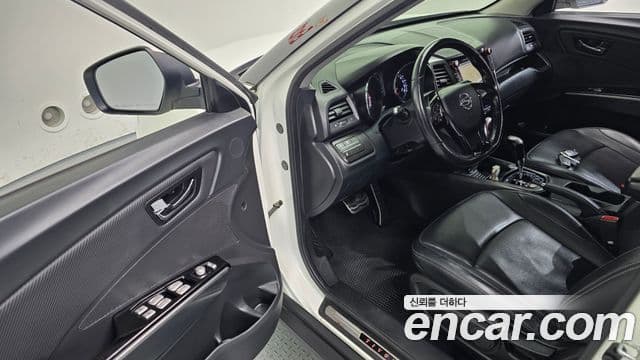 KG모빌리티(SsangYong) Tivoli VX 2WD, 2017 12