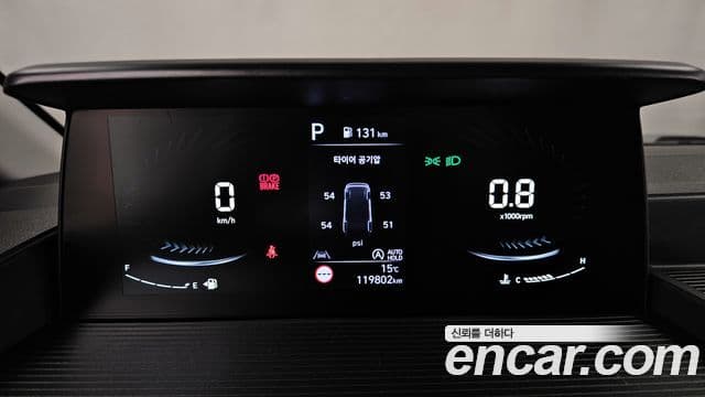 Hyundai Staria Modern, 2025 8